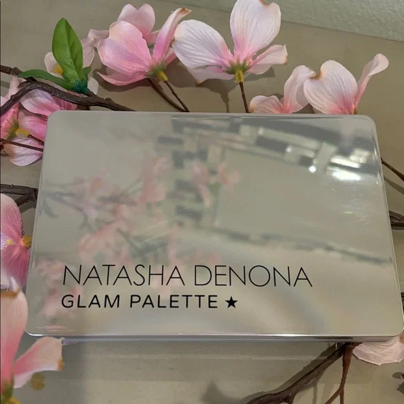 Natasha Denona Glam 15 Eyeshadow Palette Made in Italy - Picture 1 of 7